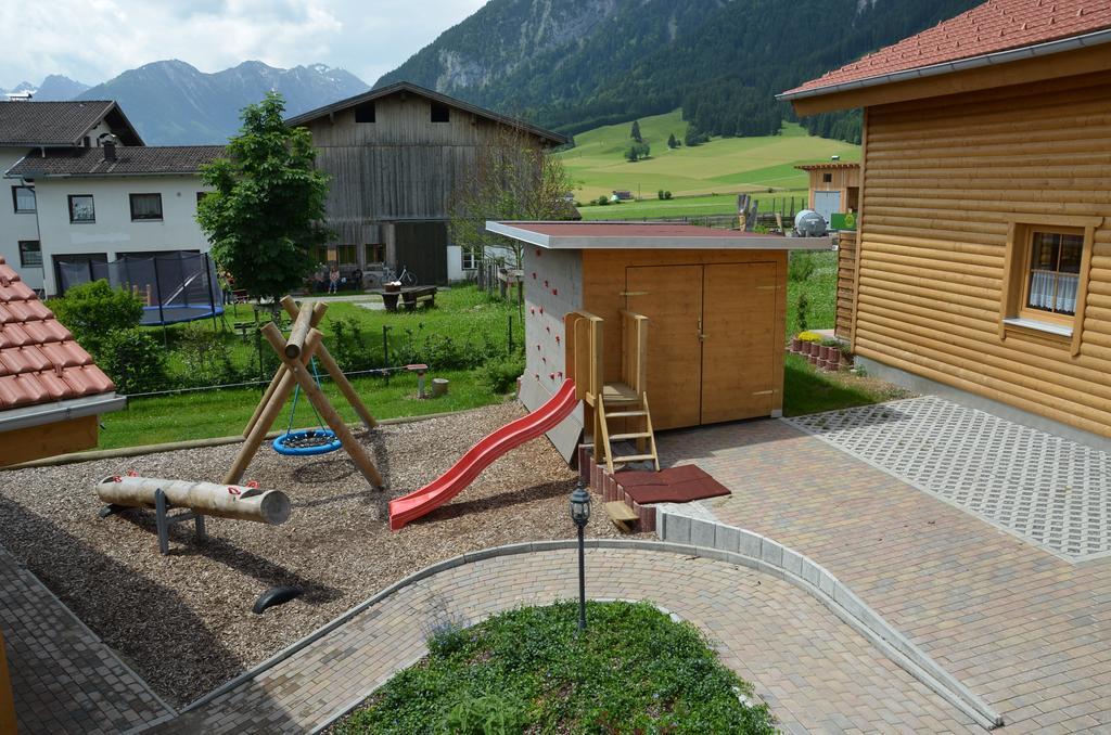 Feriendorf Am Hahnenkamm Reutte Kültér fotó