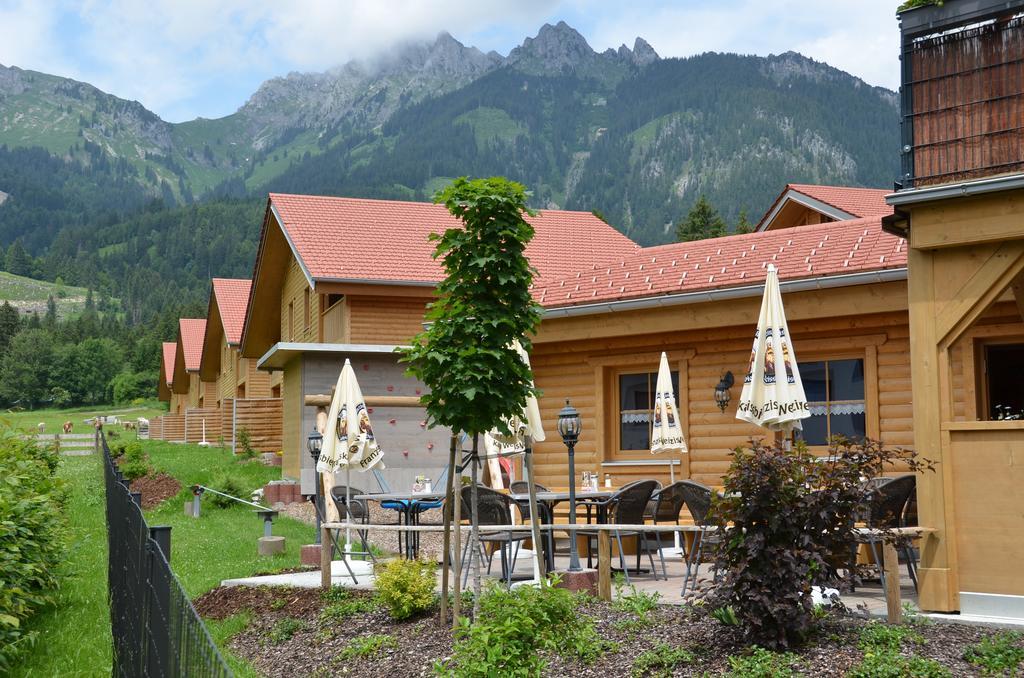 Feriendorf Am Hahnenkamm Reutte Kültér fotó